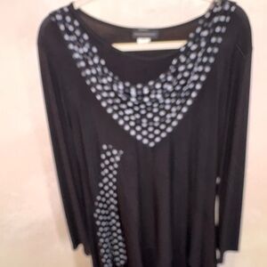 Black top with b/w polka dot trim